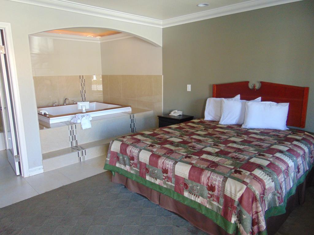 West Coast Inn סנטה אנה מראה חיצוני תמונה