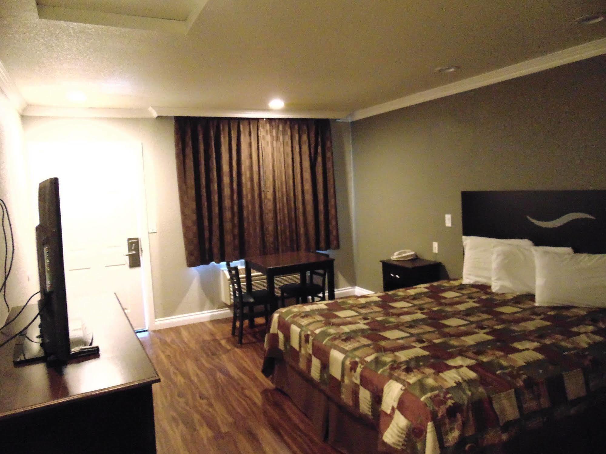 West Coast Inn סנטה אנה מראה חיצוני תמונה